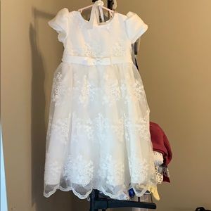 Baptismal gown and bonnet